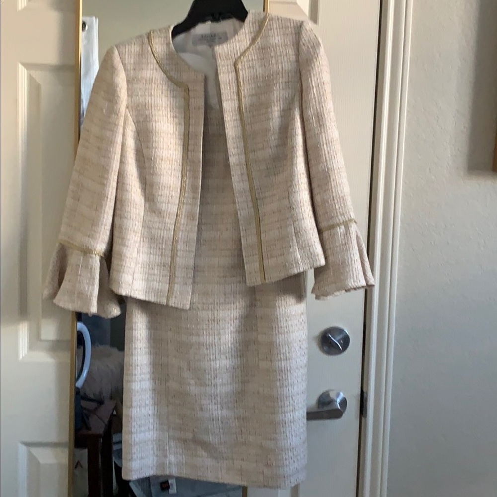 tahari dress